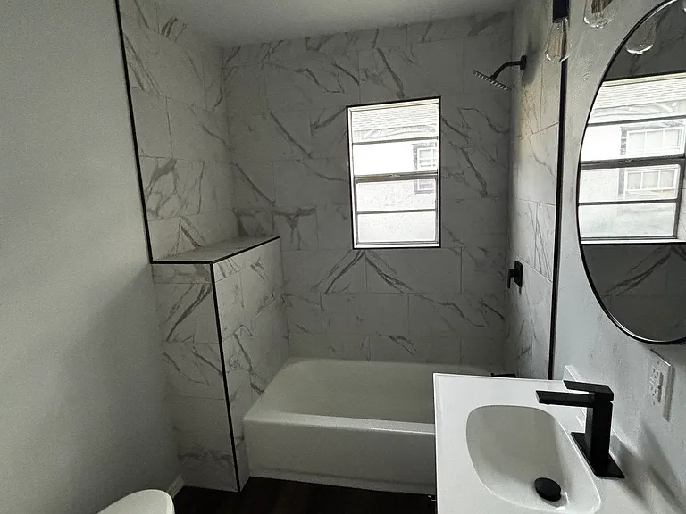218 S Ash St — Photo 6