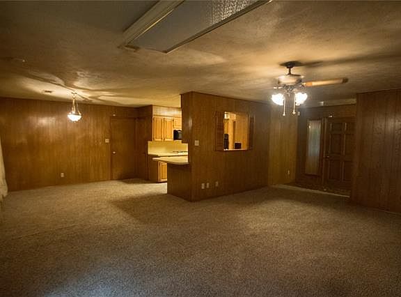 4th image of 2700 Winchester Ct