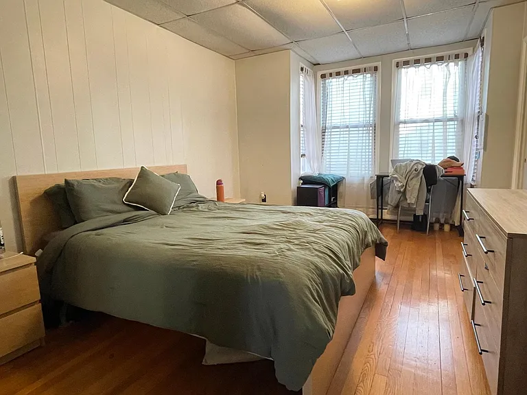 249 Webster St #2 — Photo 9