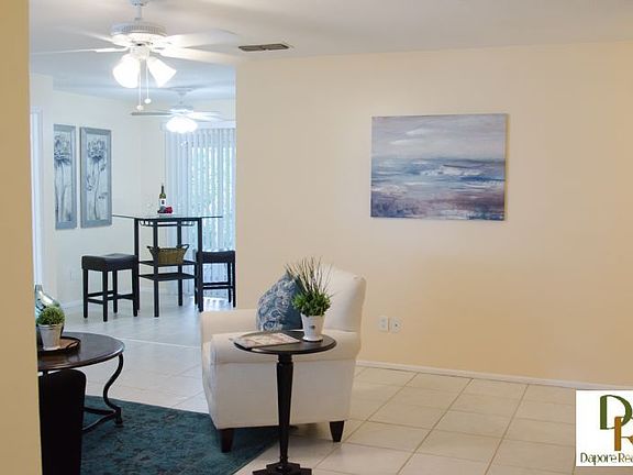5th image of 215 Loch Low Dr