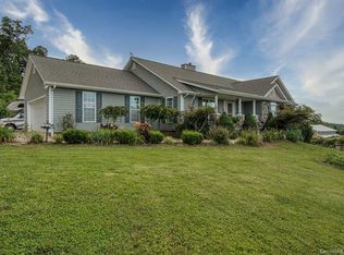 126 Barkers Grove Rd, Union Grove, NC 28689