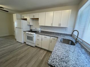 4688 N High St, Columbus, OH 43214