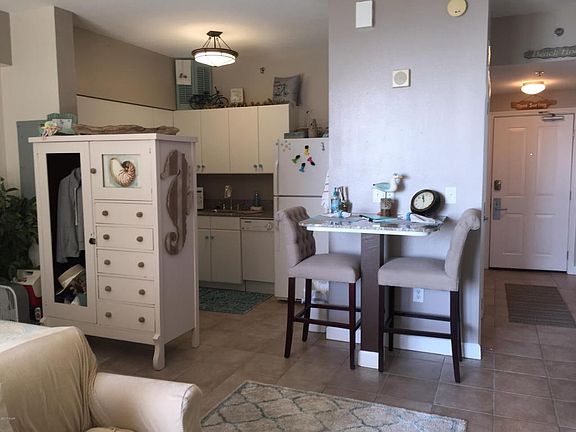 5th image of 9900 S Thomas Dr #405