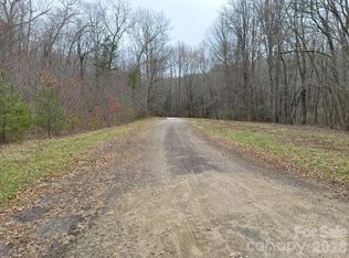 334 Omc Dr, Burnsville, NC 28714