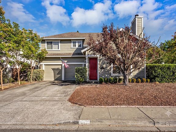 2nd image of 921 Chiles Avenue