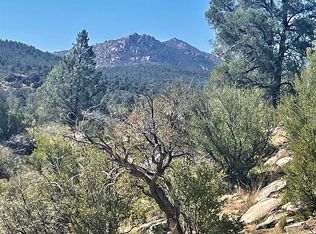 17610 W Model Creek Rd, Peeples Valley, AZ 86332