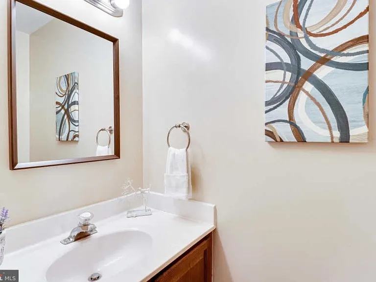 12709 Inverness Way — Photo 17