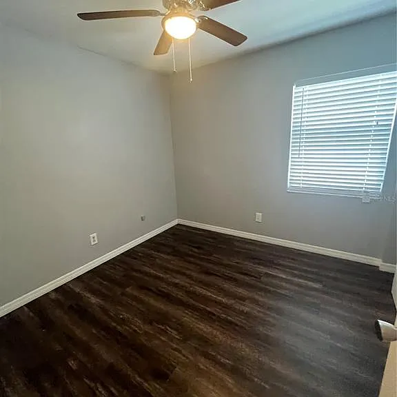 6910 S Trask St — Photo 10