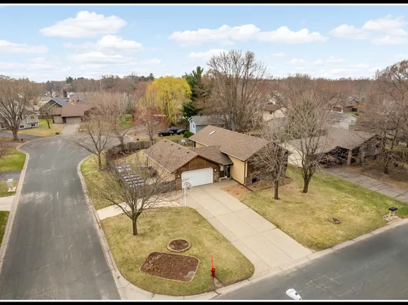 4512 102nd Ave NE, Blaine, MN 55014