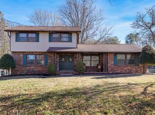 2463 Barwood Dr, Greenbrier, TN 37073