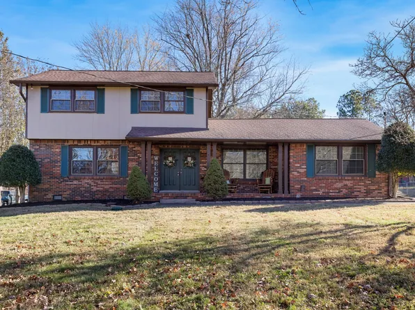 2463 Barwood Dr, Greenbrier, TN 37073