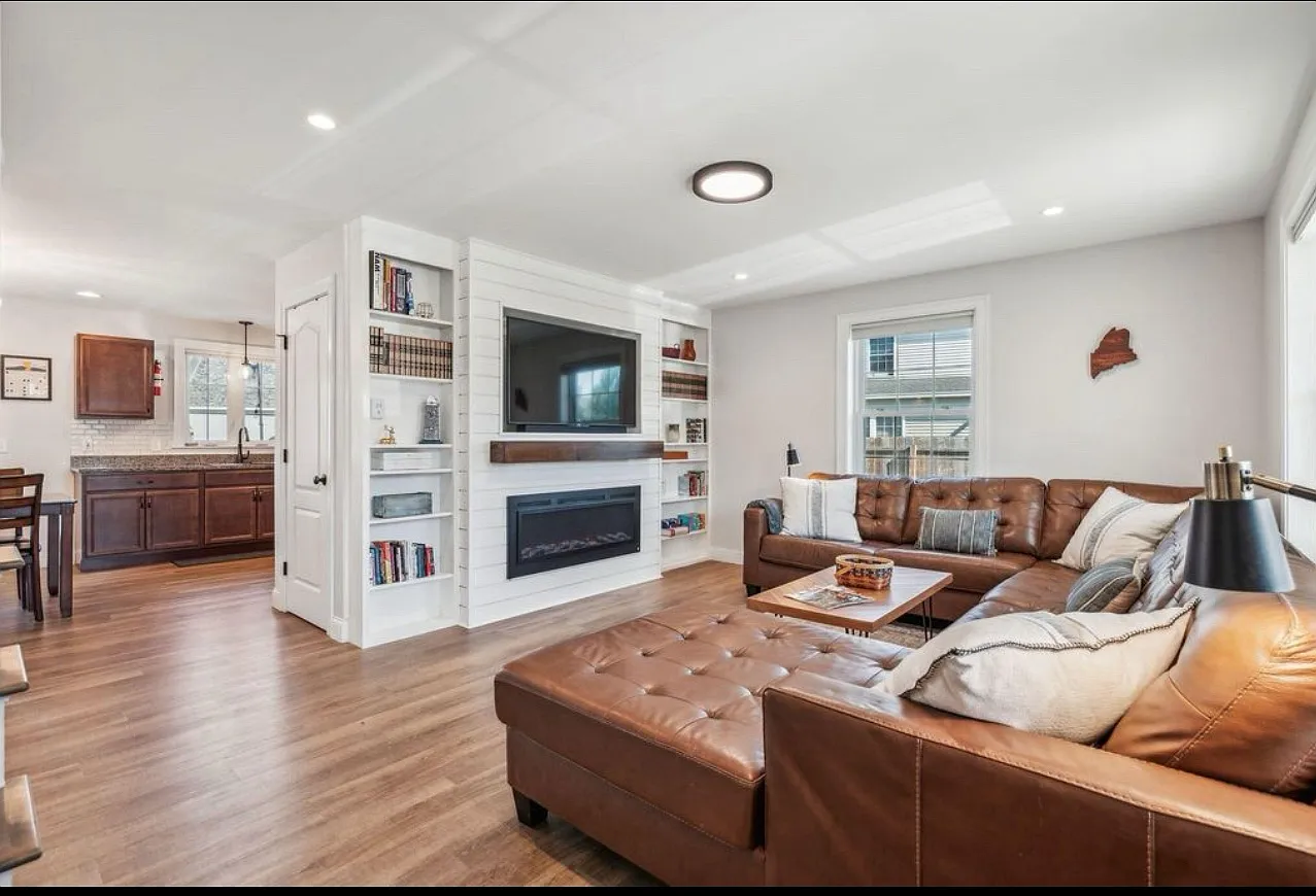 54-56 Jacqueline Way — Photo 2