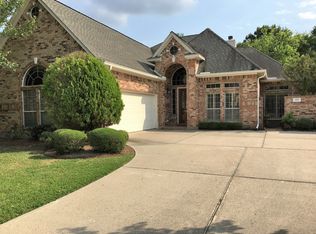 155 Monterrey Rd E, Montgomery, TX 77356