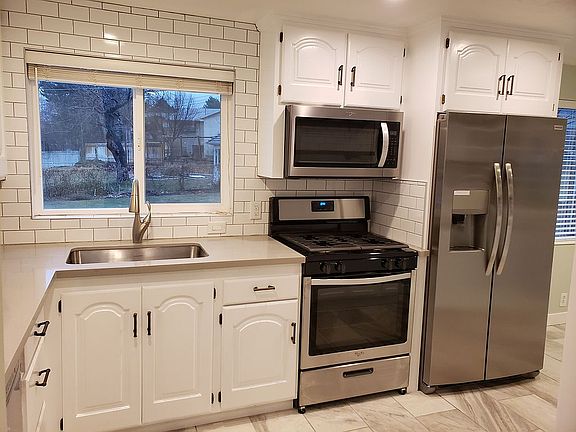 Newly remodeled Kitchen