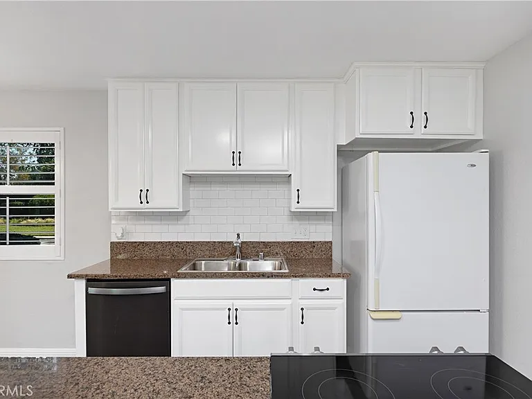17572 Vandenberg Ln #1 — Photo 30