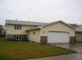 342 Pierce St NE, Minneapolis, MN 55413