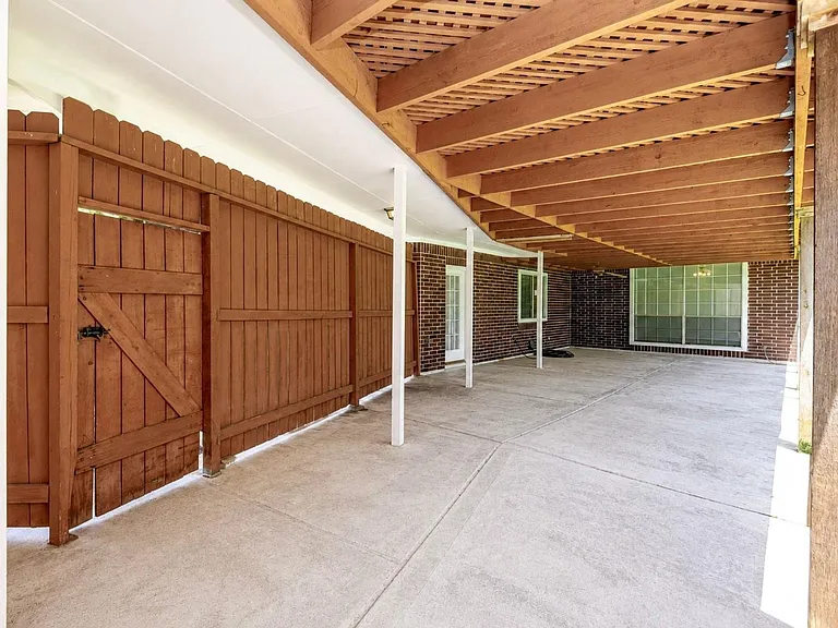 11102 Brook Mill Ct — Photo 30