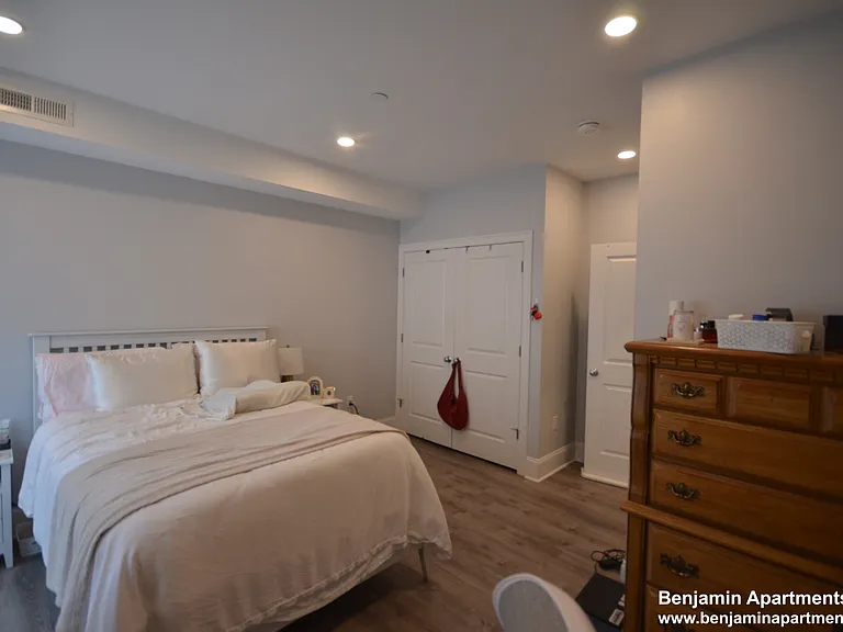120 Kenrick St #8 — Photo 18