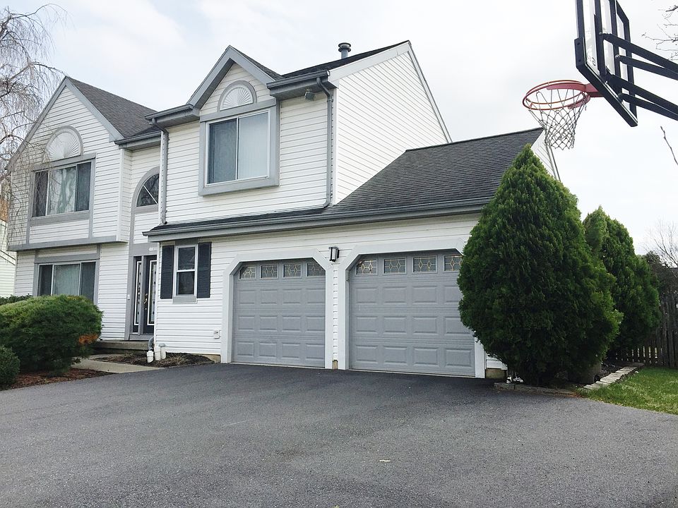 1st image of 4530 Penacook Ave