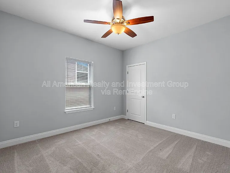 181 Johnson Ct — Photo 19