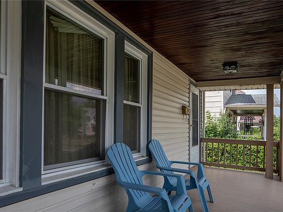 4th image of 2088 Lincoln Ave