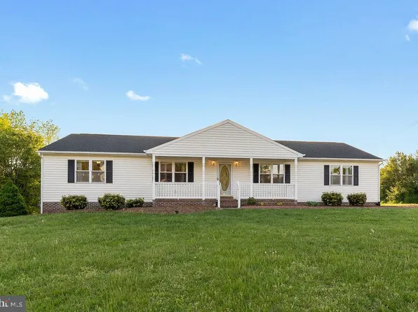 19 Myers Dr, Fredericksburg, VA 22405