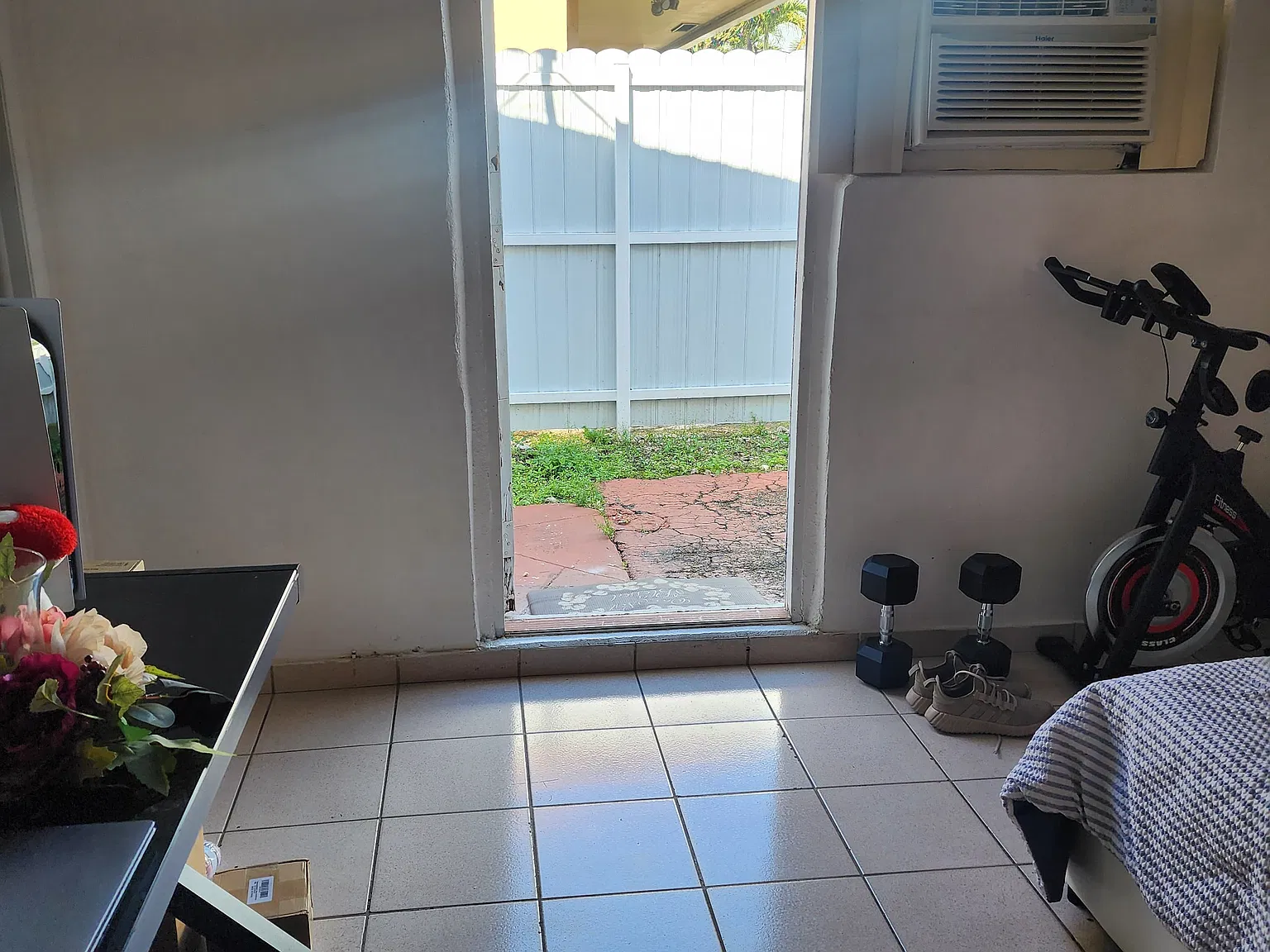 1 bed, $1,400 — Photo 3