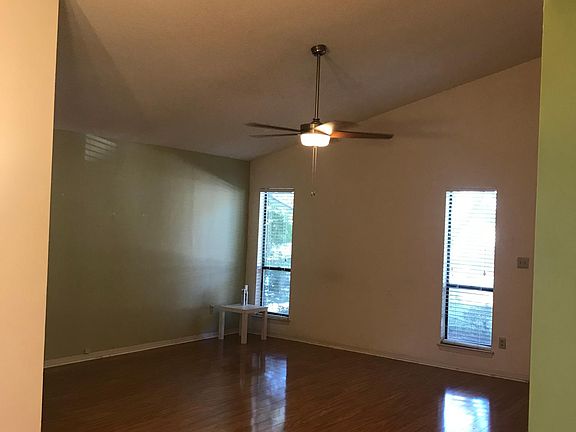 2nd image of 3534 Parkwood Ave
