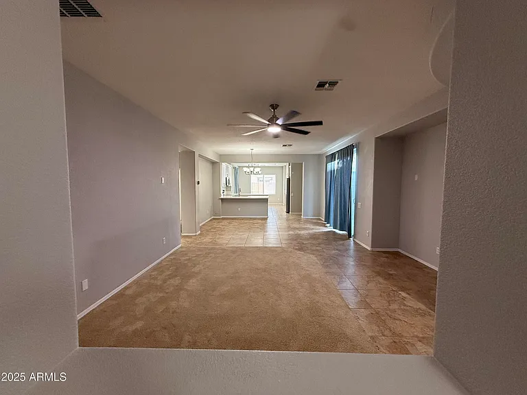 885 E Cherry Hills Dr — Photo 3