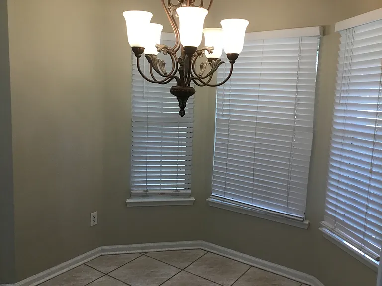 1773 E Chandelier Cir — Photo 4