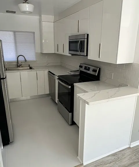 1632 Camden Ave #201 — Photo 8