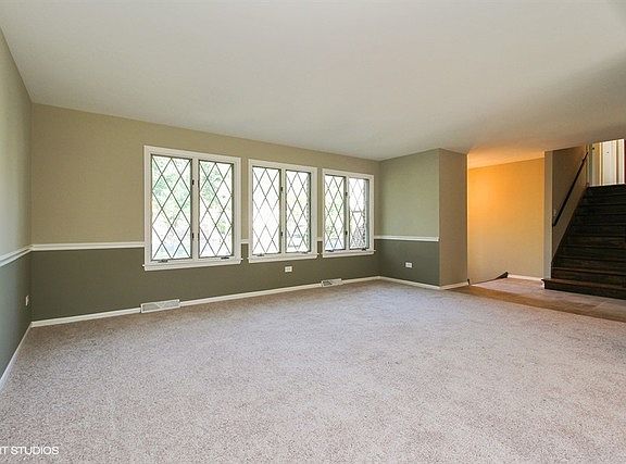 4th image of 22455 Imperial Dr