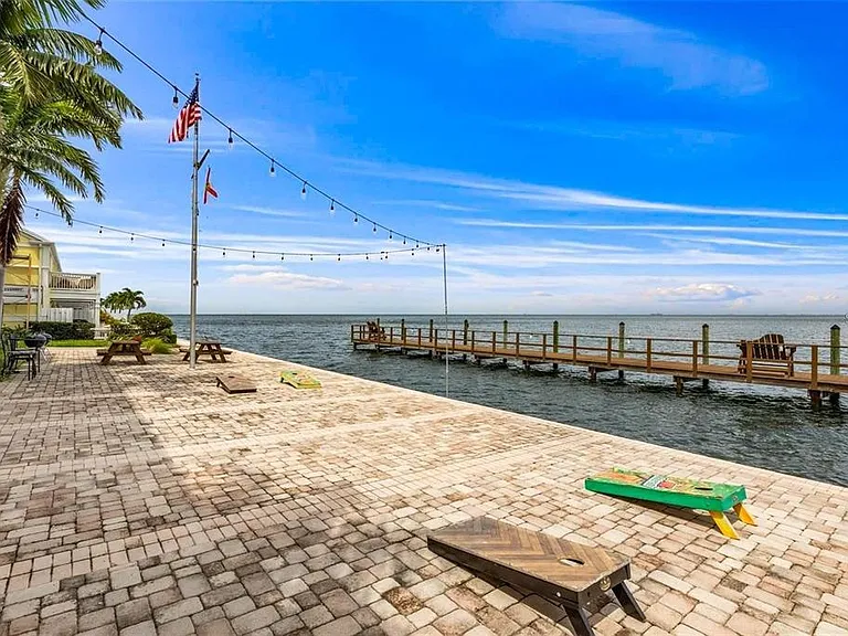 5245 Coquina Key Dr SE #D — Photo 73
