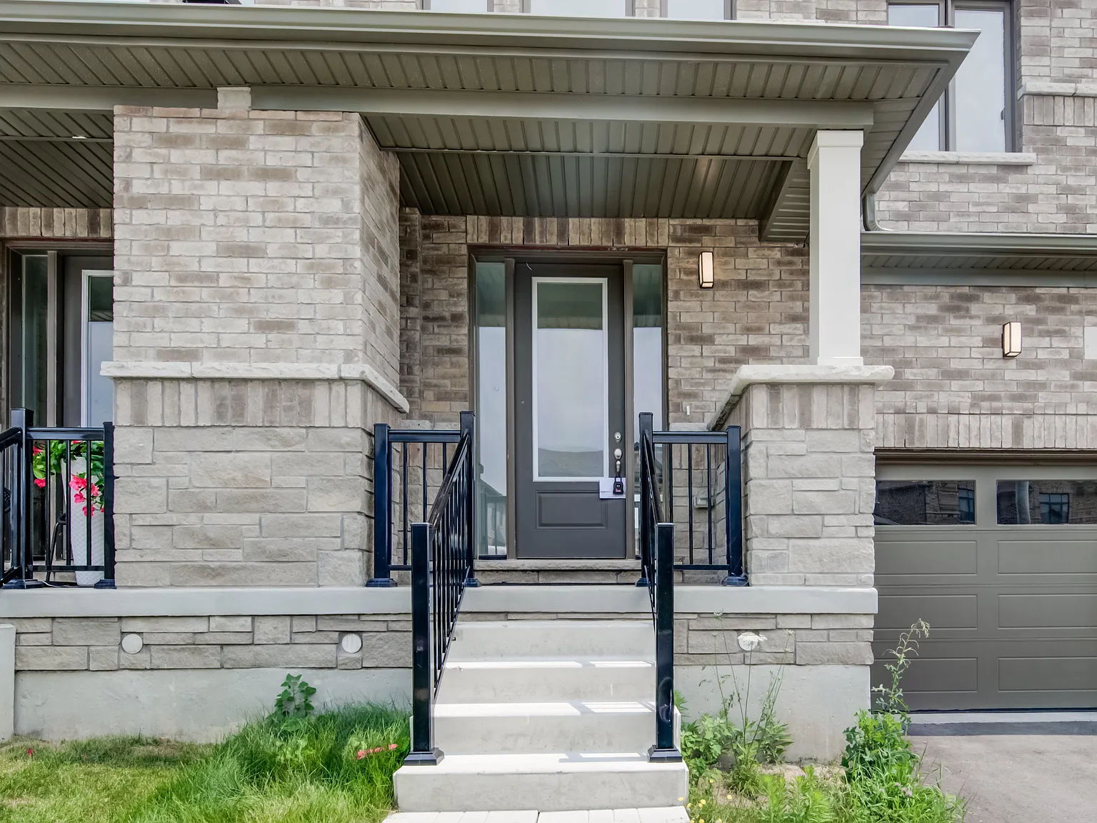 3 bed, $2,700 — Photo 3