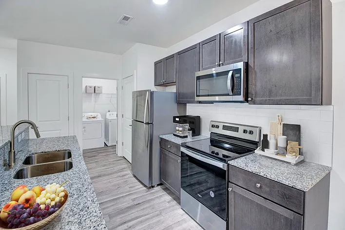 Merchants Walk Apartments — Photo 24