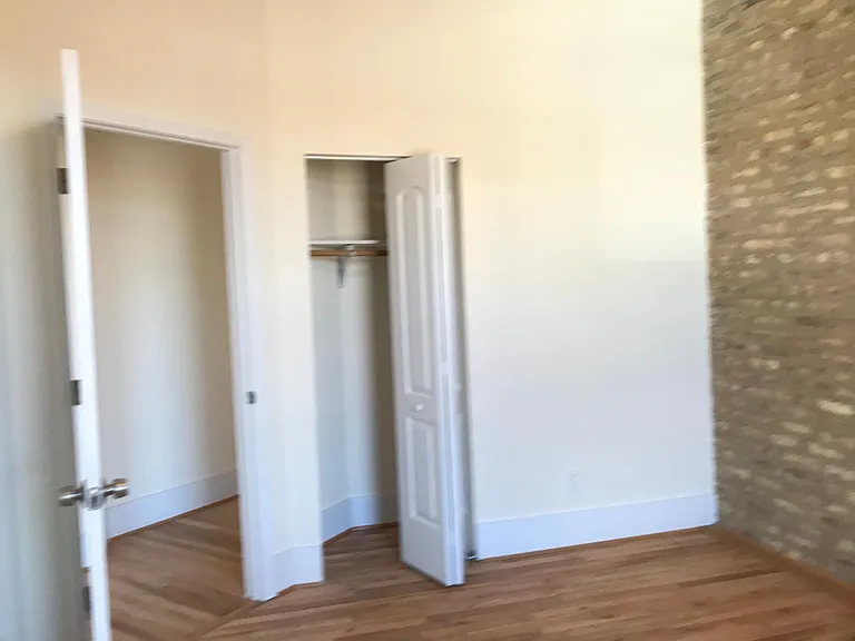 2841 W Armitage Ave #2 — Photo 9