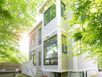 252 Pearl St #B, Cambridge, MA, 02139