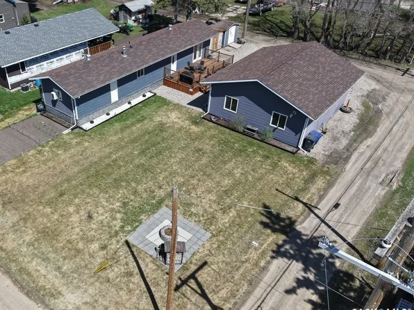 108 1st Street E, Choiceland, SK S0J 0M0