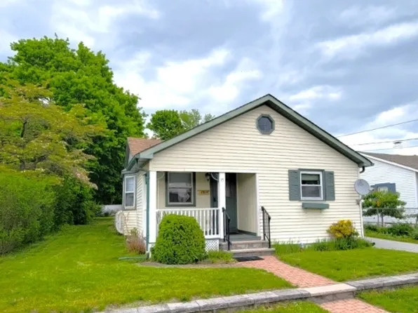 35 Butler St, Franklin Boro, NJ 07416