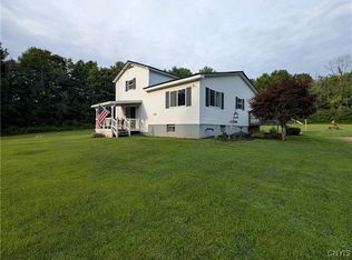 1128 Silk Rd, Fulton, NY 13069