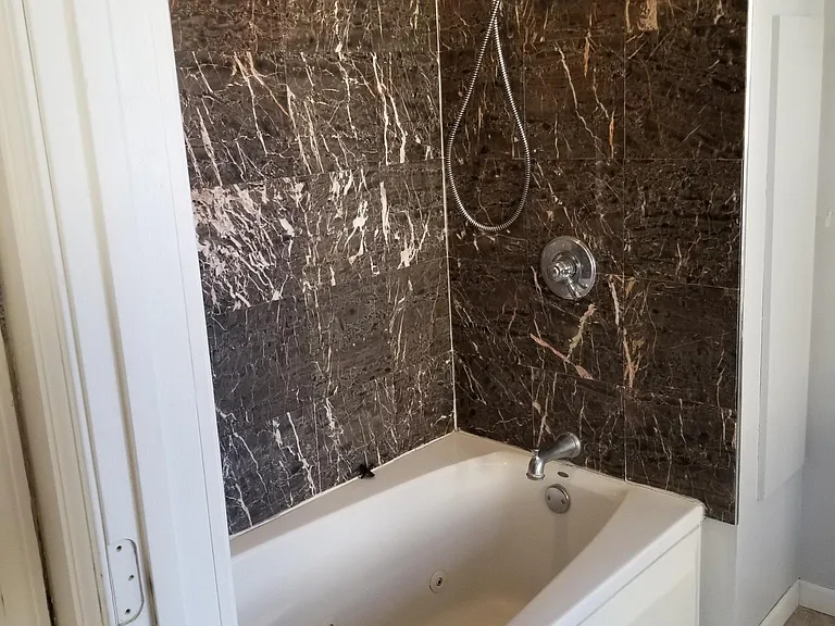 779 W Hague Ave #1 — Photo 15