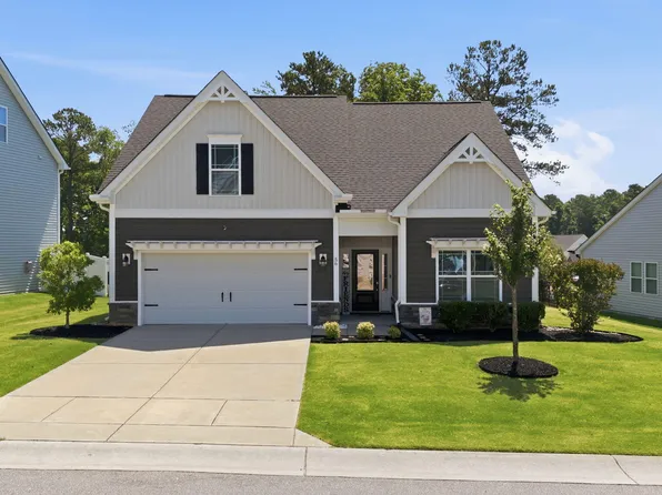 56 Mallard Loop Dr, Clayton, NC 27527
