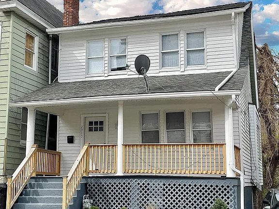 2nd image of 2913 Eden Ave