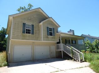 144 Diamond Ct, Carrollton, GA 30116