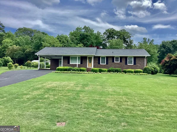 203 Andrew Jackson St, Commerce, GA 30529