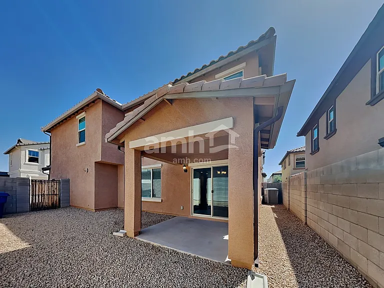 1508 N Banning — Photo 21