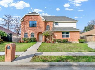 2414 Riverview Dr, McKinney, TX 75071