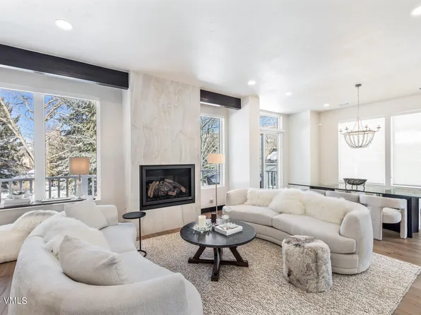 405 Greenwaye Cir #11B, Avon, CO 81620