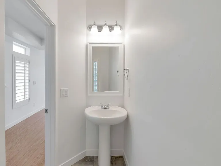 2668 N Heston Park — Photo 8