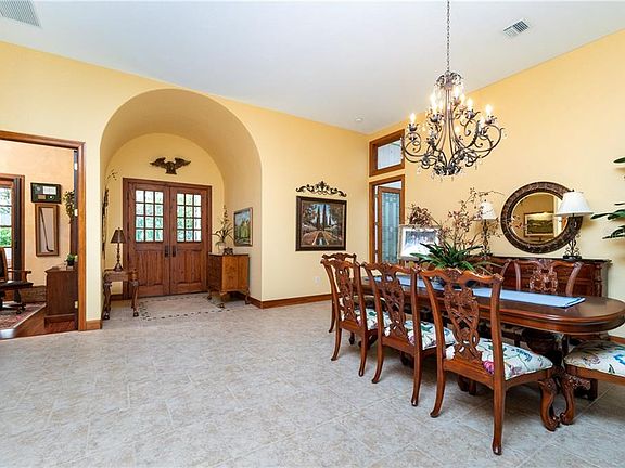 3rd image of 30 Golf View Dr